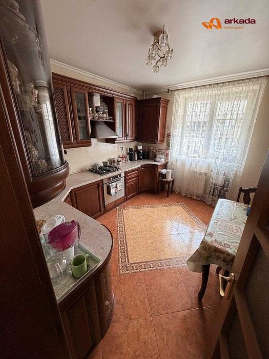 Продаю 2кімнатну квартиру з ремонтом. 69м2.