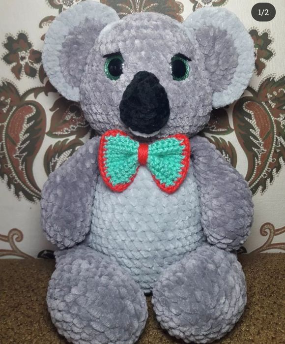 В'язана іграшка "Коала"