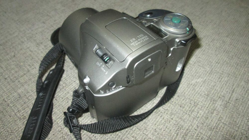 Maquina Fotográfica Analógica - Olympus is-300