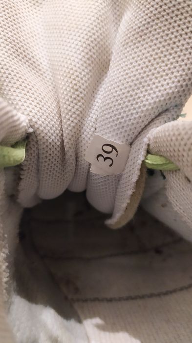 Buty sportowe, damskie, rozmiar 39, do biegania