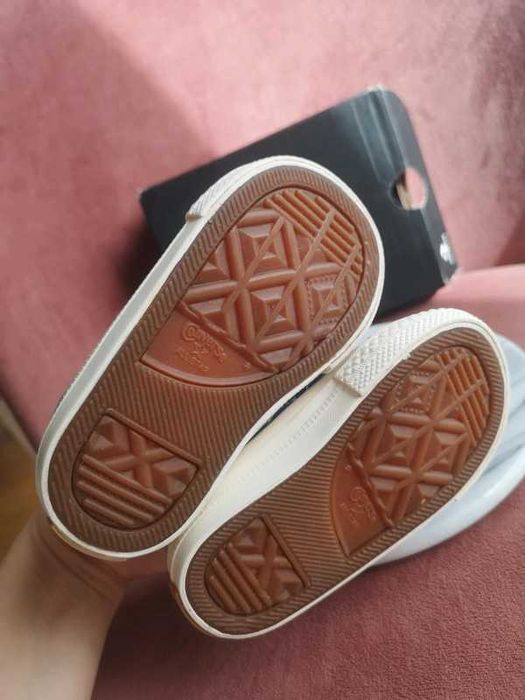 Converse trampki na rzepy niebieskie r. 20