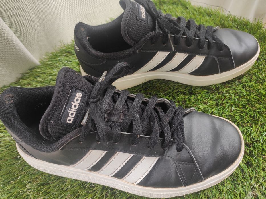 Tênis adidas, 40