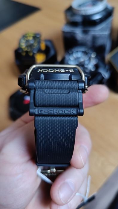 Zegarek Casio G-Shock GD-400GB-1B2ER