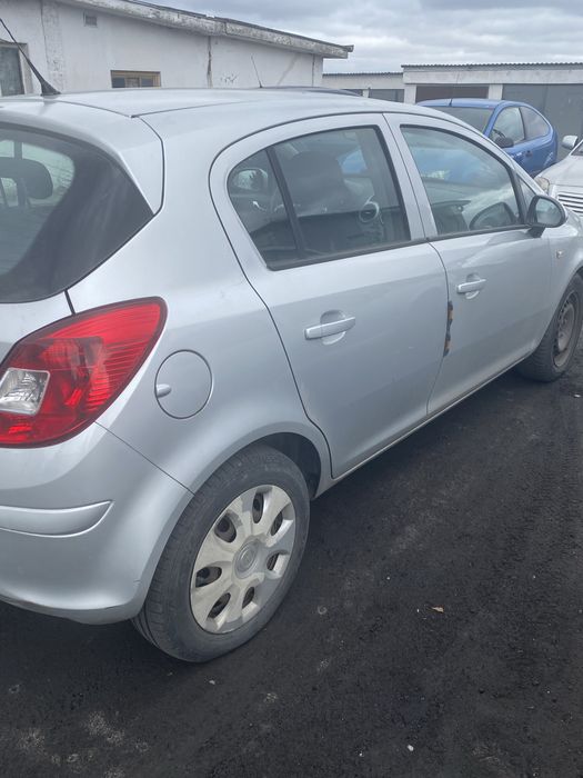 Opel Corsa D 2009 1.3 CDTI