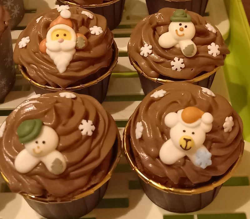 Muffinki czekoladowe lub piernikowe