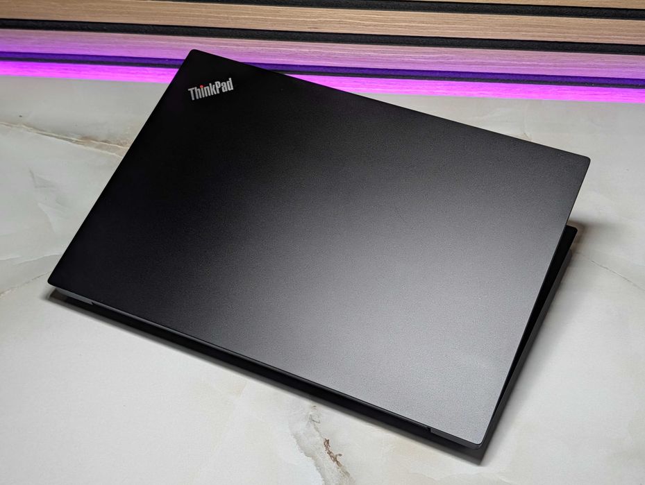 Lenovo ThinkPad E15 G2 | FullHD | i5-1135G7 8GB DDR4 256GB SSD W11 US LED