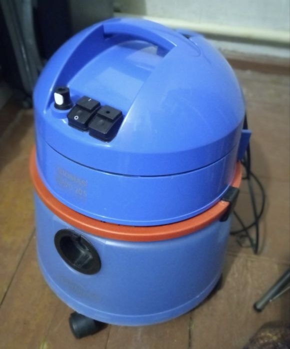 Продам моющий пылесос tomas bravo 20