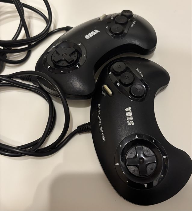 Pad Sega Mega Drive 2 szt