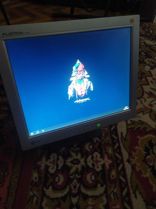 Монітор LG Flatron L1510s Торг