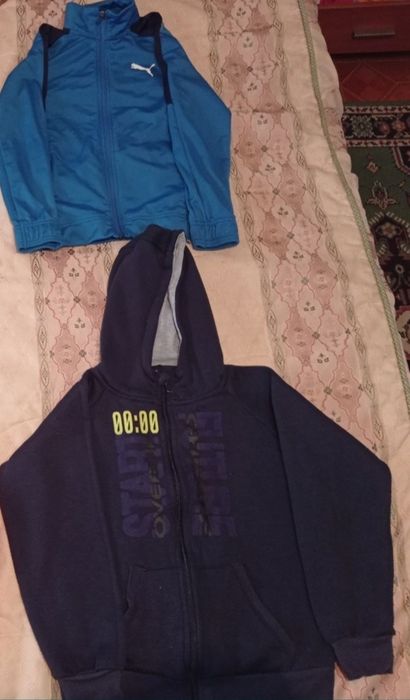 Lote 2 casacos de treino 10 anos