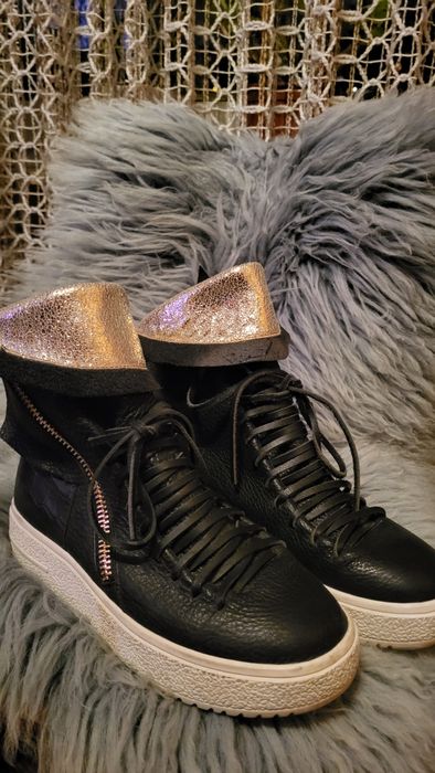 Botki czarne 38 Pucciani