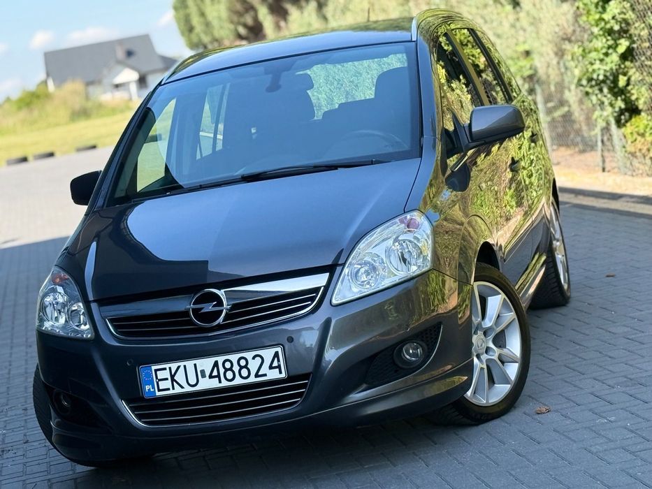 Opel Zafira 1.8benz super stan , swiezy import, zarejestrowany !!!