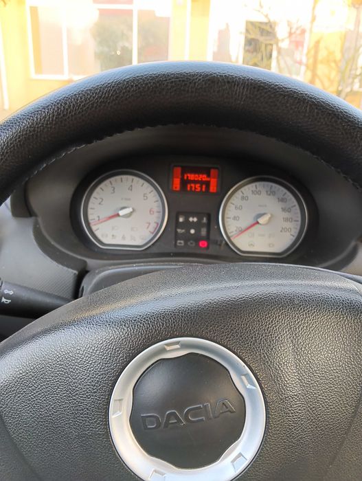 Dácia Sandero econômico