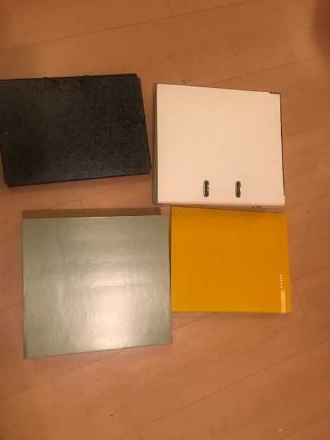 24 Dossiers de lombada larga e estreita +  Pastas de Artes