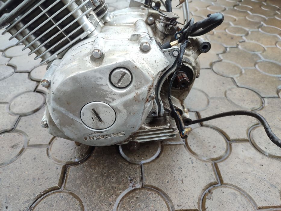 Двигун Jianshe 125 стан не відомий