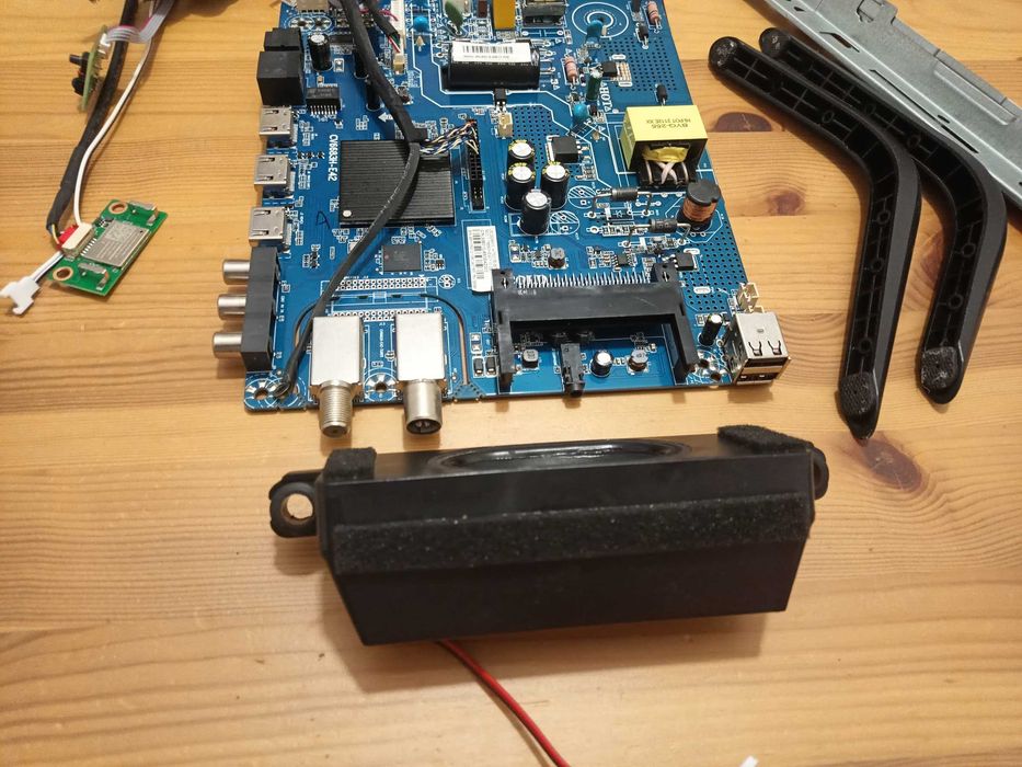 Tv Qilive 32 Placa e perifericos a trabalhar