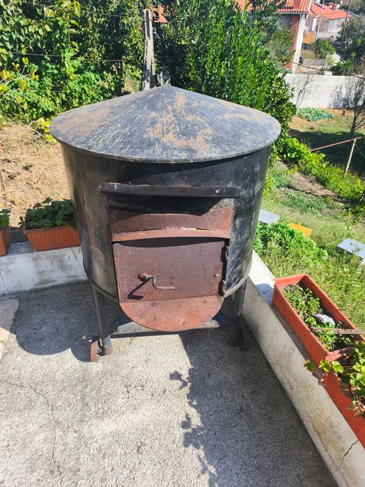 Forno a lenha portátil