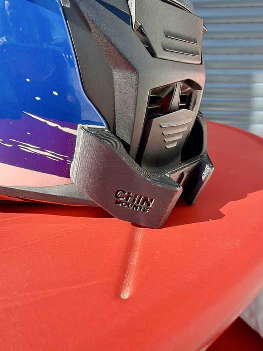 Schuberth E2 Explorer + Cardo Freecom 4X + acessórios