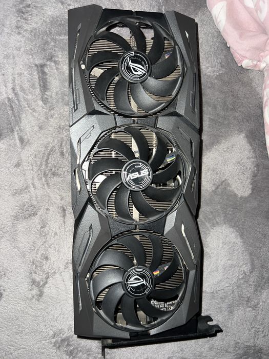 Відеокарта RX5700XT 8GB  ASUS ROG Strix