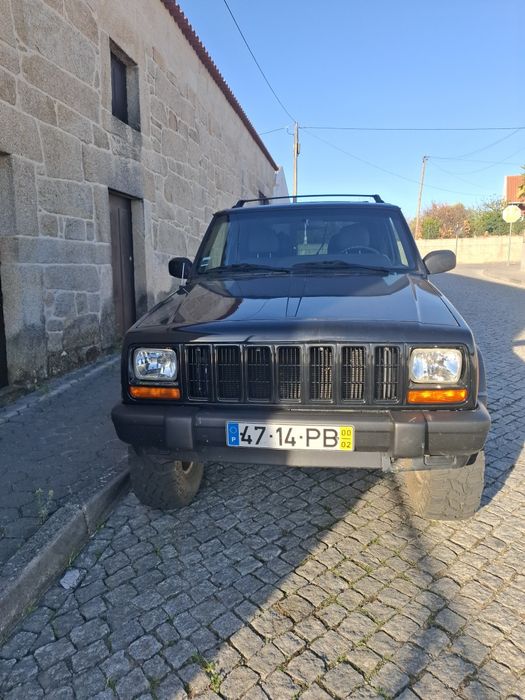Vendo Jeep cherokee XJ 2.5