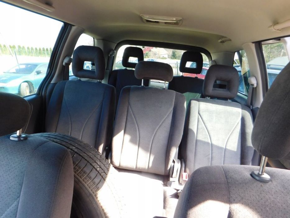 mazda mpv 99-06 dywan wykładzina podłogowa