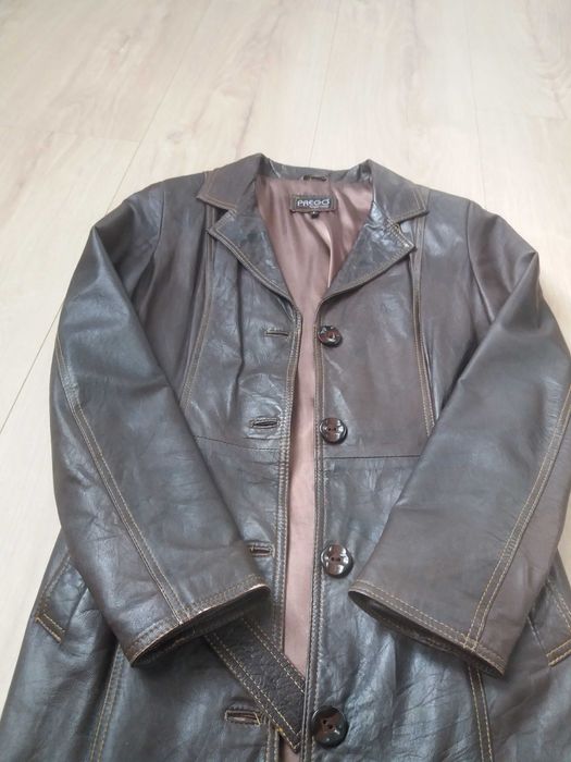 Skórzany czekoladowy płaszcz