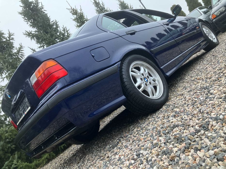 BMW 323i Montreal Fabryczny M-Pakiet Hi-Fi Climatronic Szyberdach