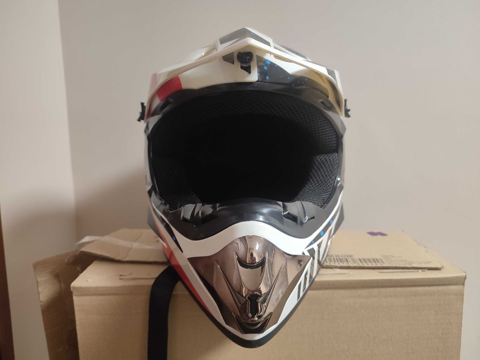 Kask do roweru, crossowy dla enduro lub mtb marki FOX