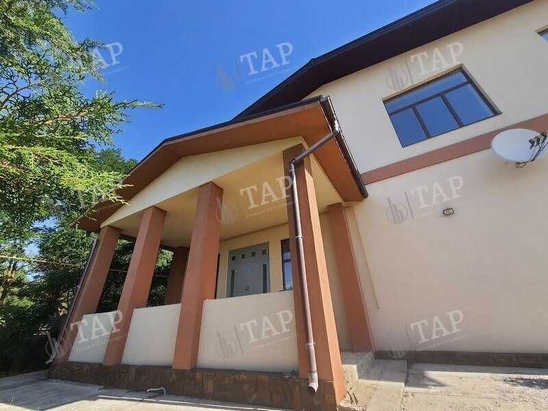 Без % риелтору. Продам 2-х этажный дом с. Артюховка, Змиевской район.