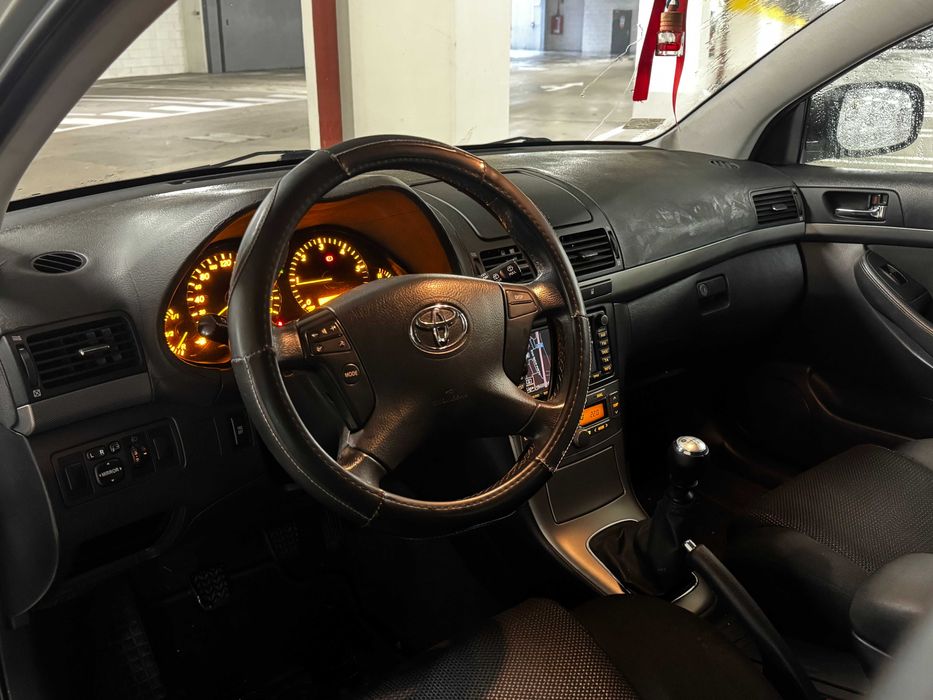 Toyota Avensis SW 2.0 D-4D 2008