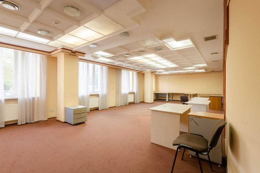 СУПЕРВАРТІСТЬ! Всього 300 грн/м². Оренда офісу біля метро Звіринецька