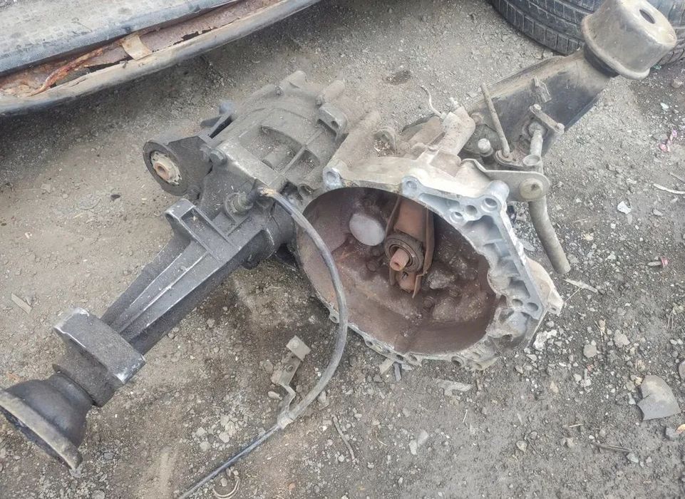 VW T4 2,4D SKRZYNIA BIEGÓW CHS