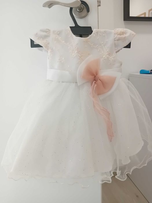 Vestido lindo para batizados festas de casamentos