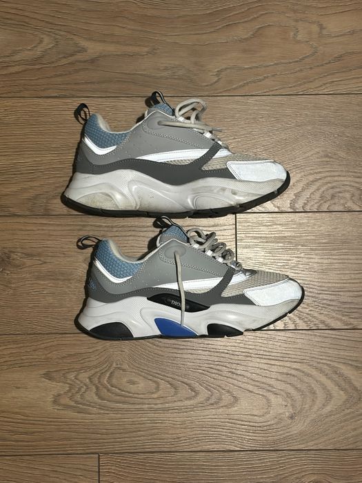 B22 buty rezerwacja