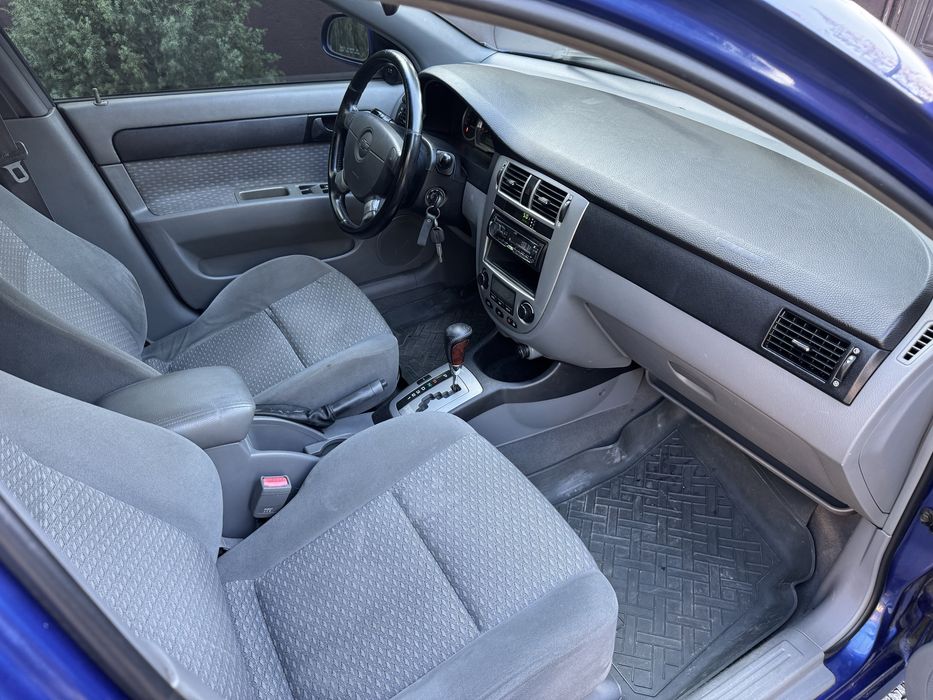 Робоча автівка на автоматі Chevrolet Nubira