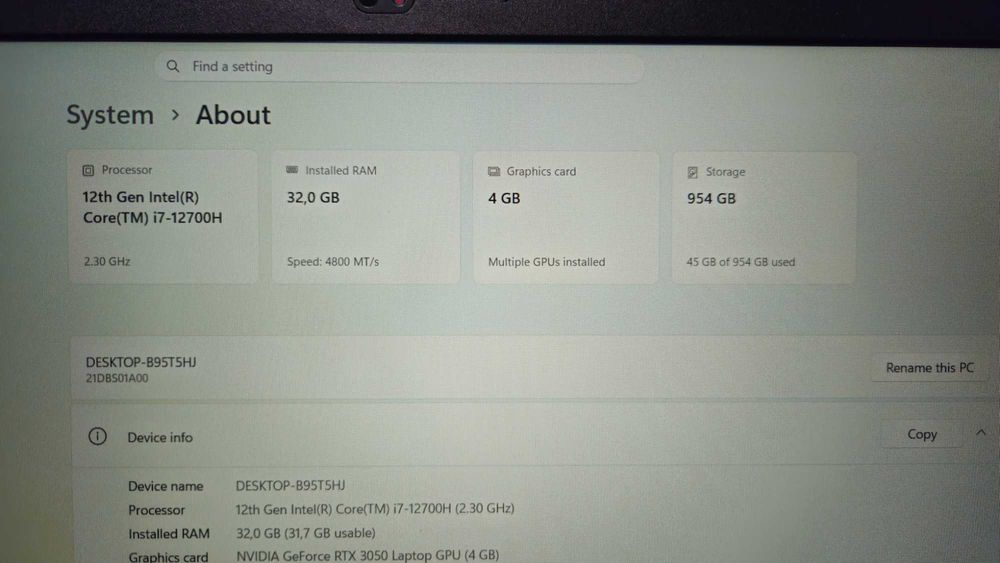 Portatil Lenovo Thinkpad T15p Gen3 - 32GB RAM - Praticamente Novo (Alta Performance)