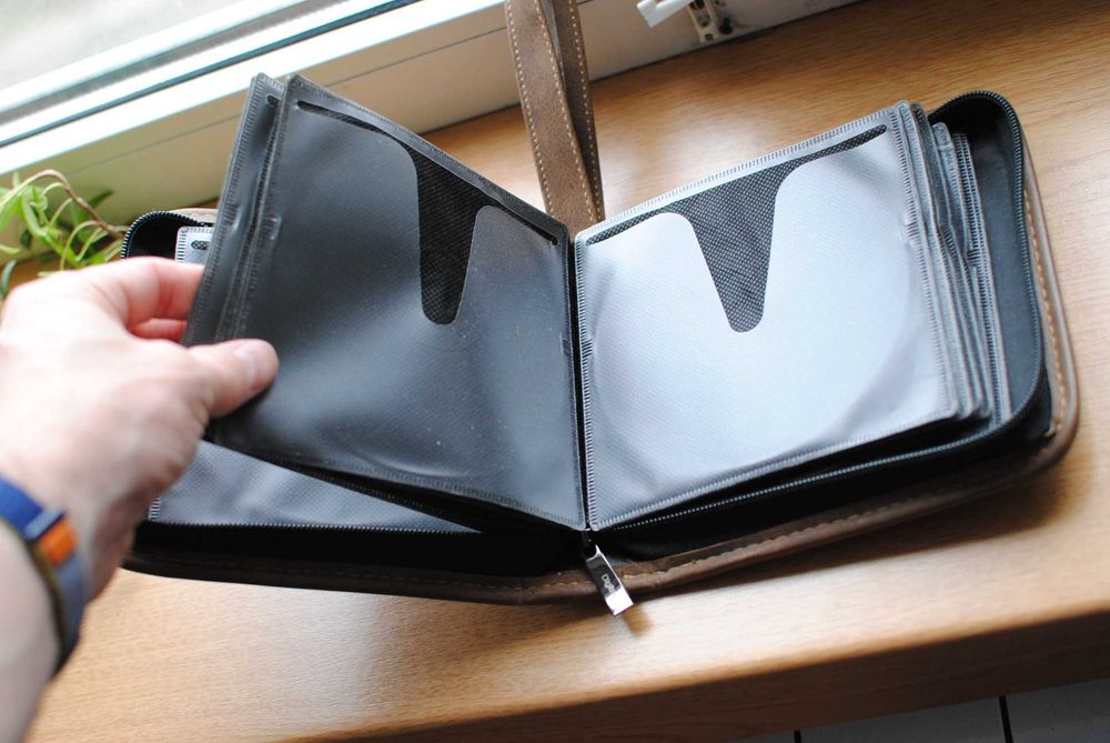 Сумка кейс чохол для CD-DVD дисків 40 шт