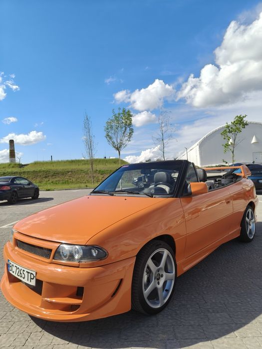 Opel Astra F кабріолет
