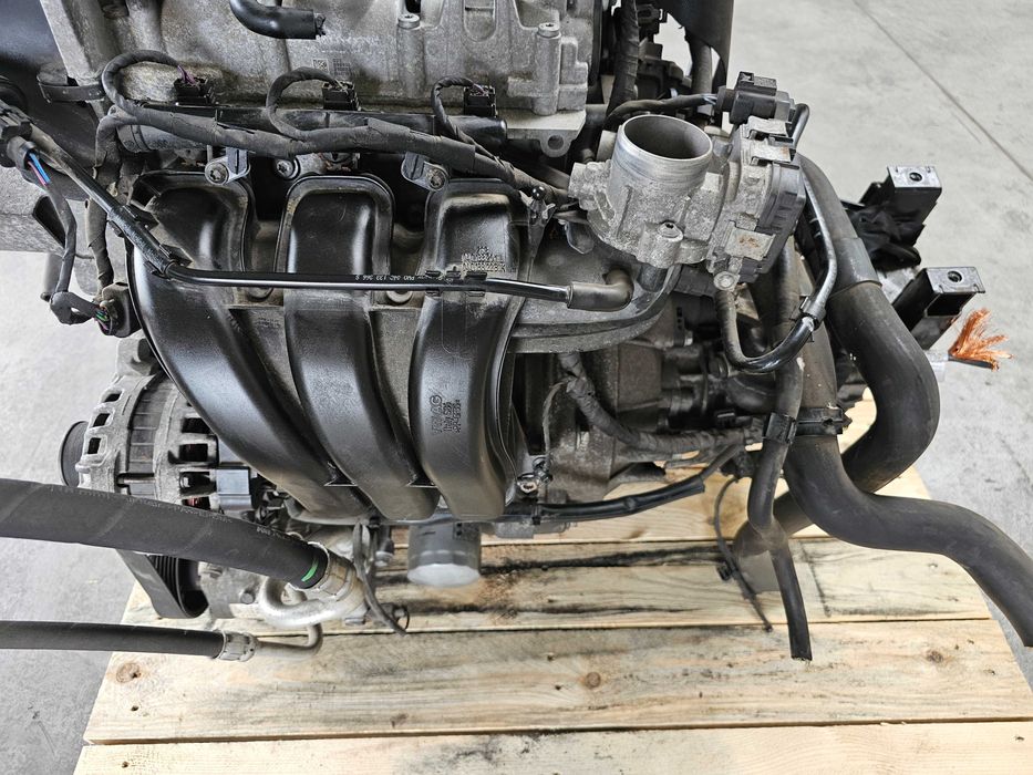 Silnik kompletny Skoda VW Seat Volkswagen 1.0 MPI CHY