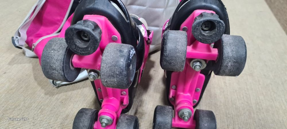 Mochila Edea e patins de criança