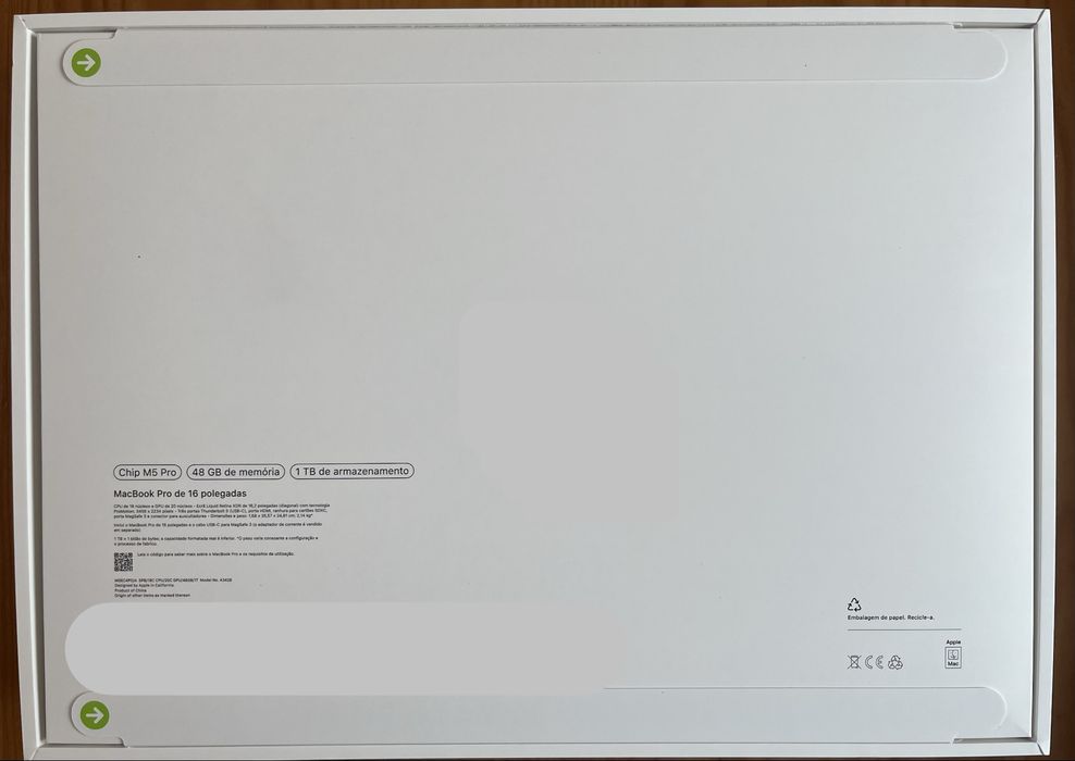 Macbook Pro M5 16 - Novo