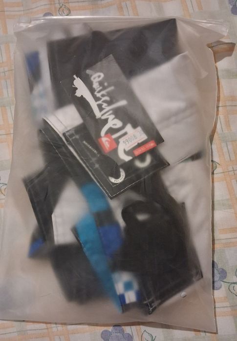 Calções de banho novos Quiksilver