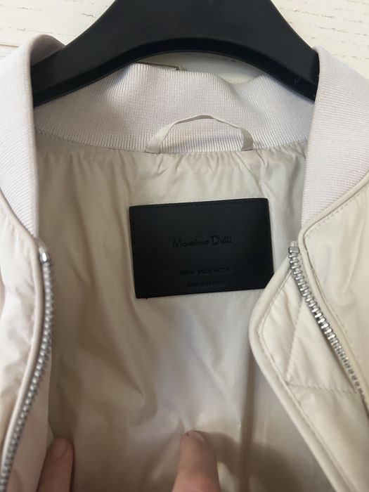 Бомбер пуховик massimo dutti.