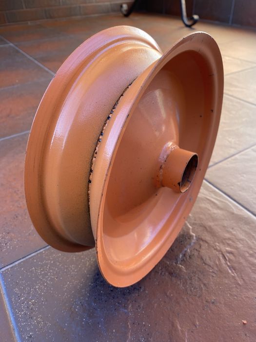 Диск для тачки садової