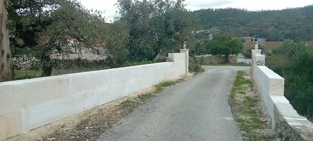 Muro em pedra rusticos