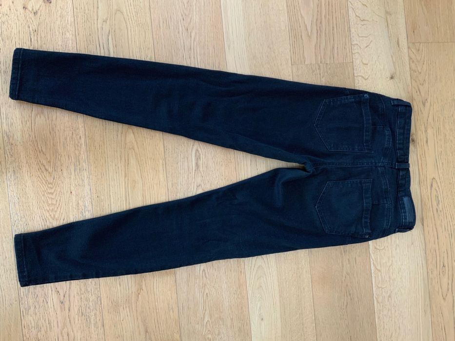 Spodnie czarne jeansy Reserved 34 XS SLIM PUSH UP