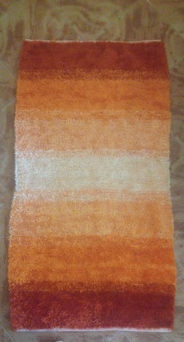 Tapete laranja 145*78cm