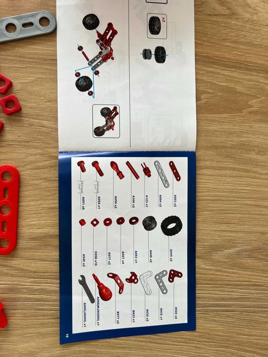 Meccano junior motor potężne motory Spin Master Mighty Cycles