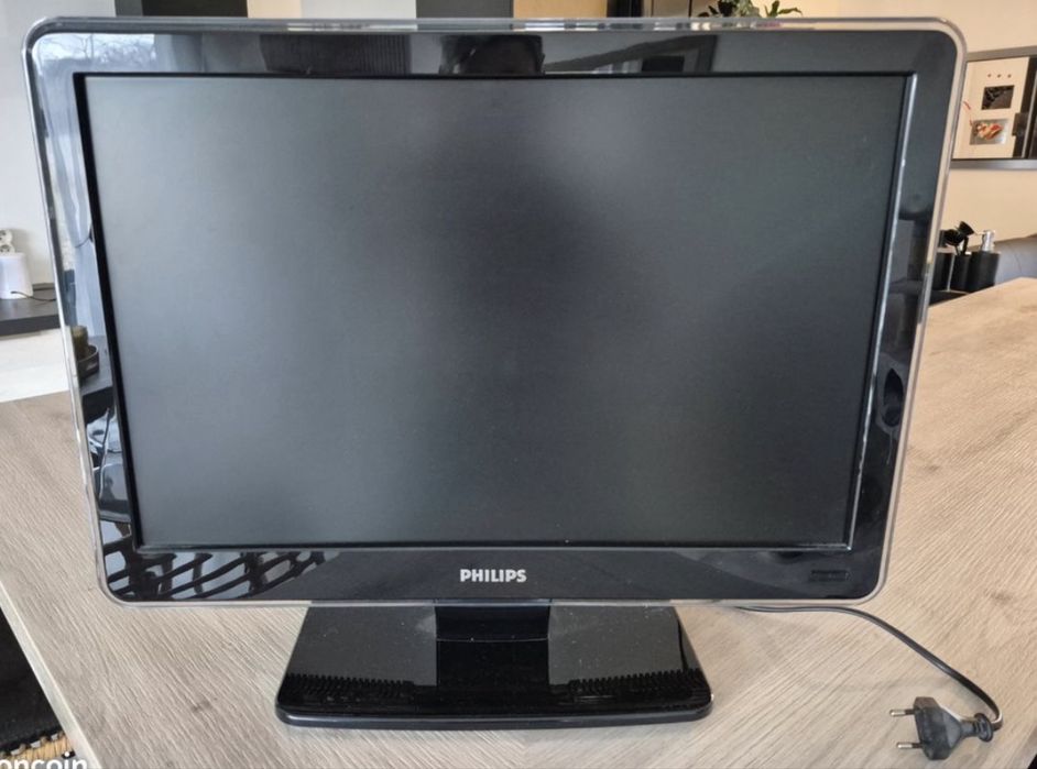 Телевізор Philips 22” 22PFL5403D HDMI VGA | для дому / дачі / ПК