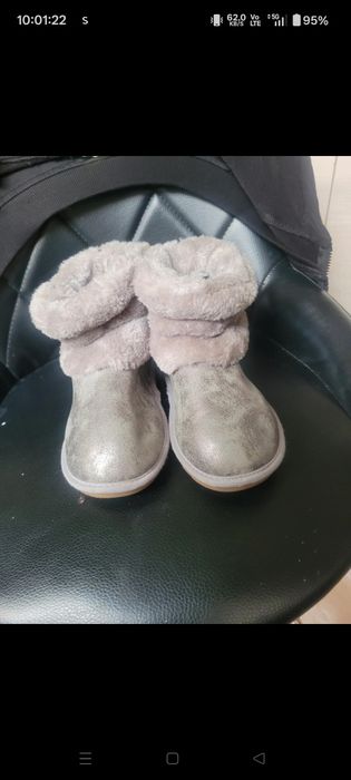 Buty ocieplane dla dziewczynki